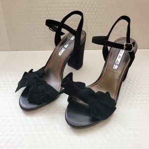 Violet & Red Black Suede Heels